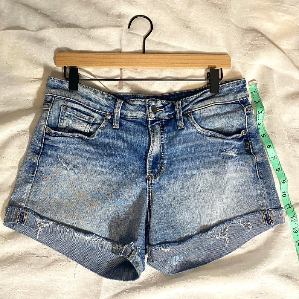 Silver Jeans Co.~ Boyfriend Mid Rise Cuffed Short ~ W30/4L